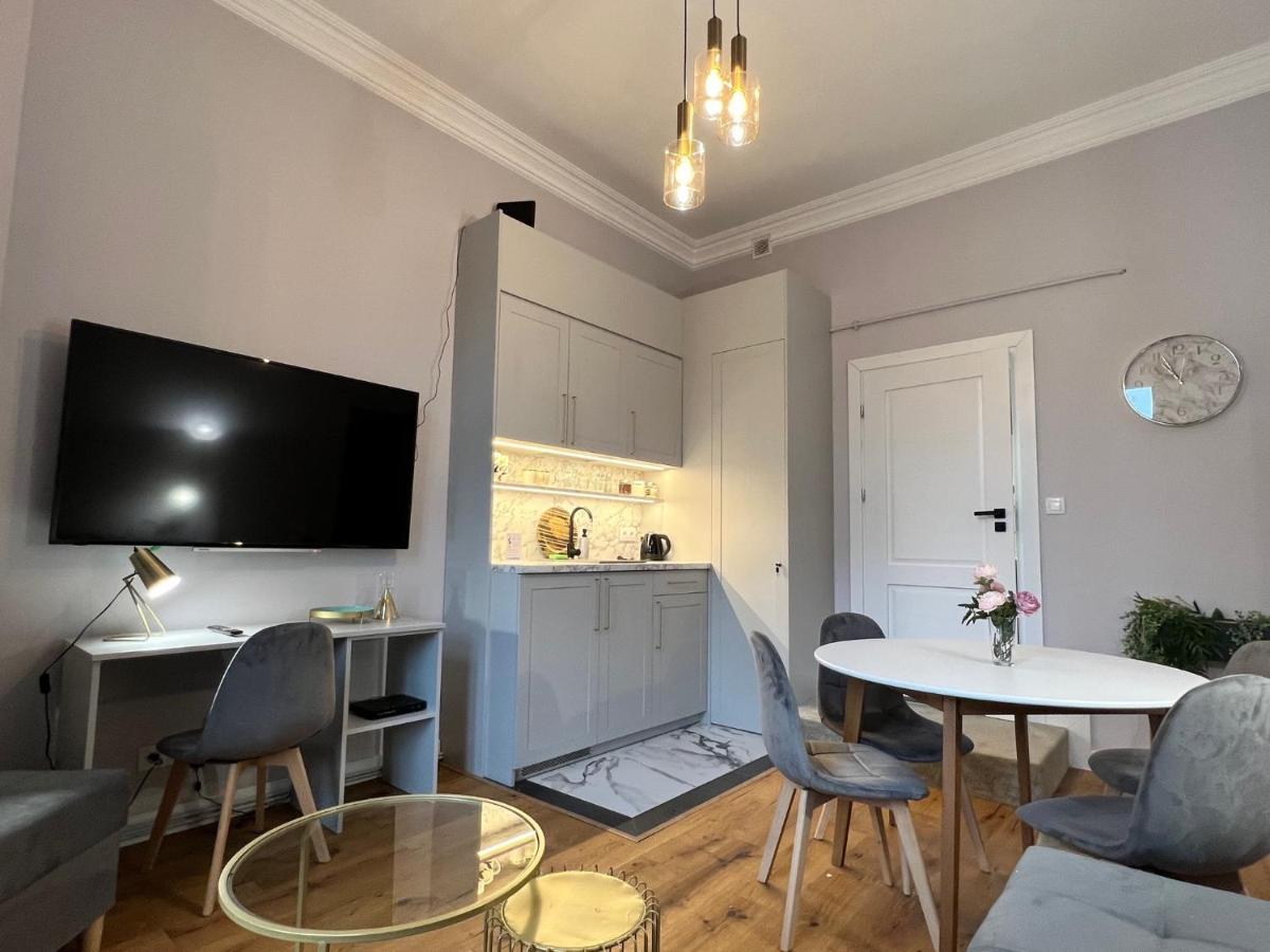 Dk Premium Ballady I Romanse Olsztyn (Warmian-Masurian) Exterior foto